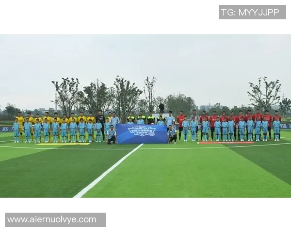 成都天府机场迎来足球明星助力城市形象提升与体育文化发展